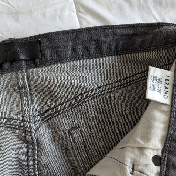 Jeans - Picture 4 of 5